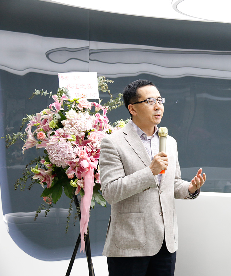 艾昆纬大中华区总经理甄岭先生参加昆拓搬迁开幕剪彩仪式